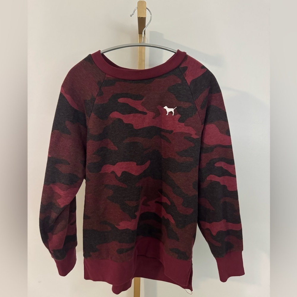 Victoria's Secret PINK Maroon Camo Sweatshirt - Picture 4 of 5